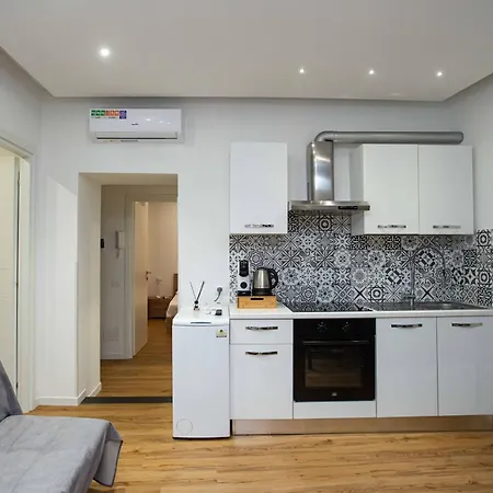 Cademari Apartment *