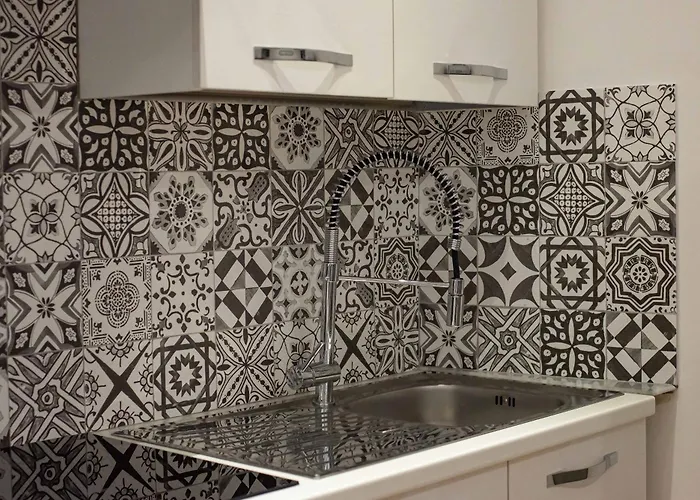 Cademari Lejlighed Genova